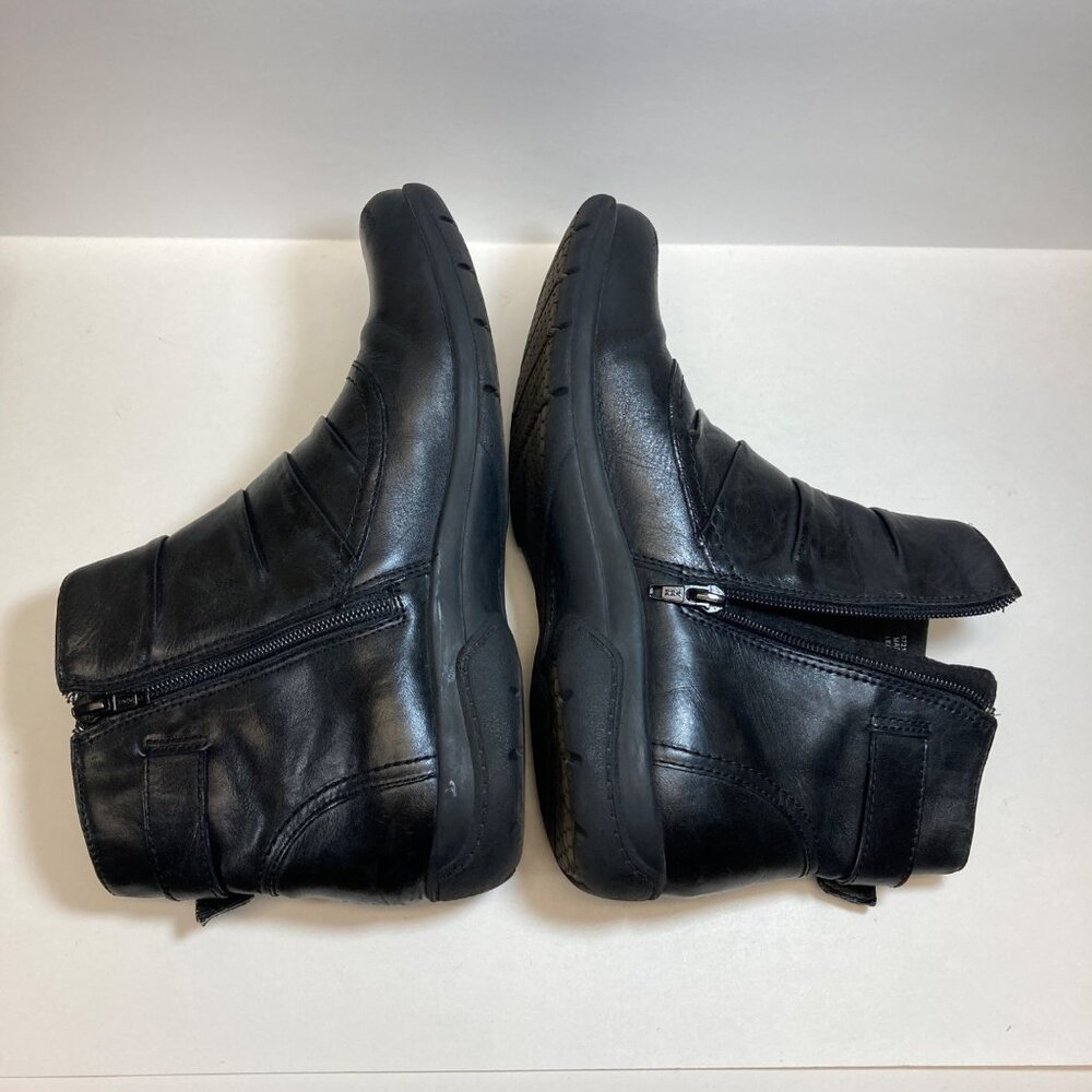 Clarks Christine Club Ankle Black Leather Boots Womens 9.5M Buckle Side Zipper - Picture 7 of 10